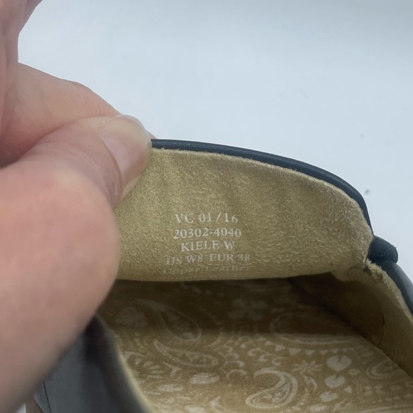 Olukai Kiele Leather Loafer Size 8 - Picture 8 of 9